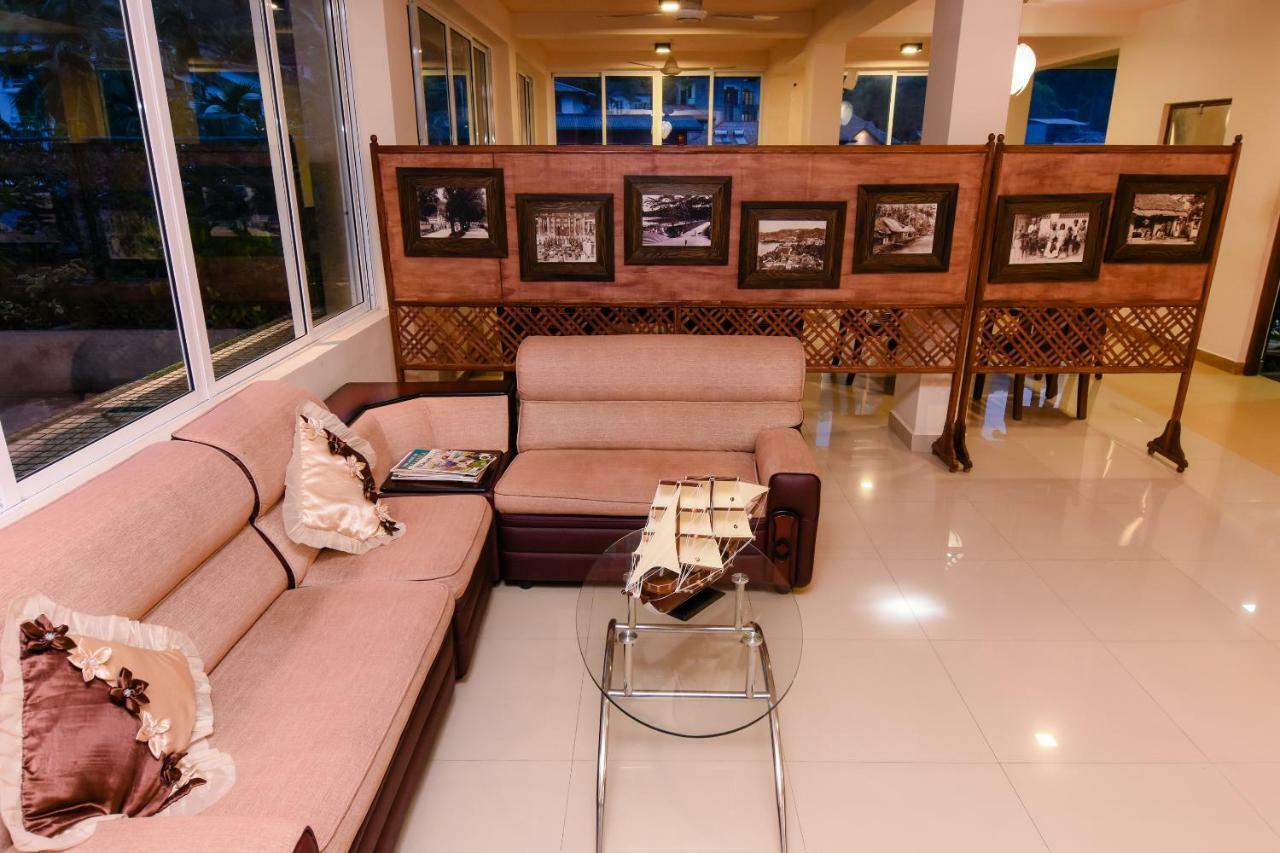 Sobaya Hotel Kandy Bagian luar foto