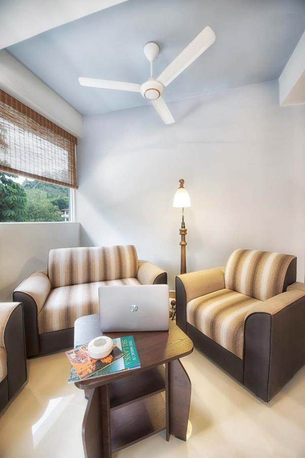 Sobaya Hotel Kandy Bagian luar foto