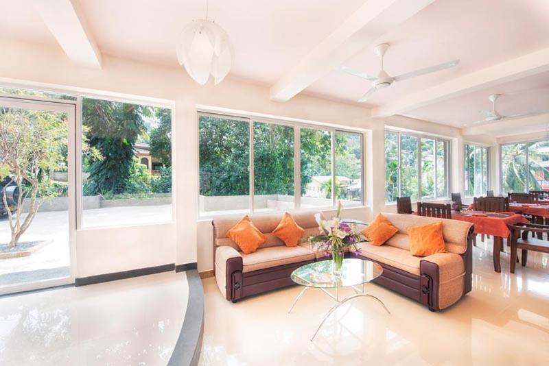 Sobaya Hotel Kandy Bagian luar foto
